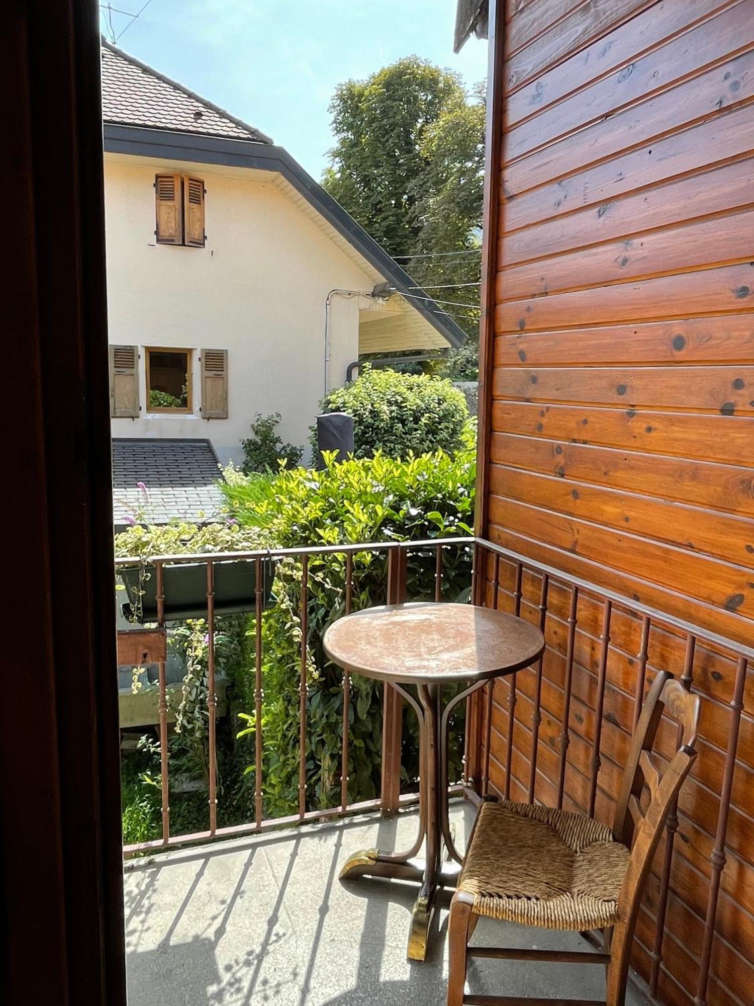 Chambres D'Hotes Avec Entree Privative Au Calme Dans Maison De Village 생조리오즈 외부 사진